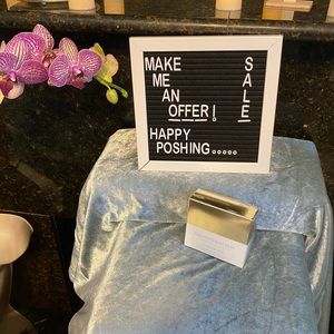 Estee Lauder Private Collection Tuberose Gardenia Perfume. 1.0 fl. oz.